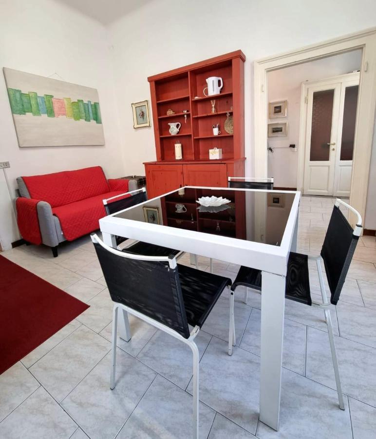 Relaxing Apartment In The Heart Of Milaan Buitenkant foto